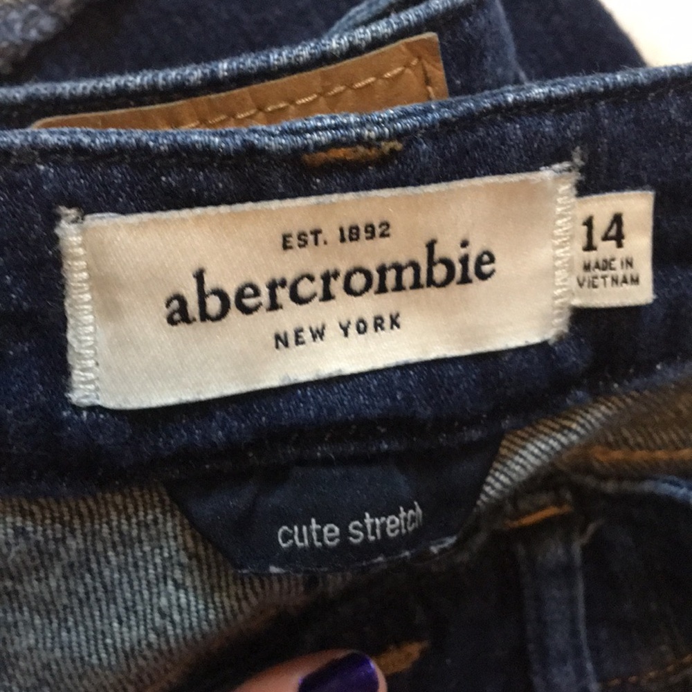 BUNDLE! 3 pairs Abercrombie kids pants - Picture 8 of 10